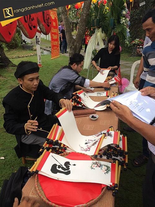 cung cấp ông đồ cho sự kiện tất niên